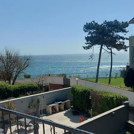 Rene Si Ilinca Pensión Eforie Nord