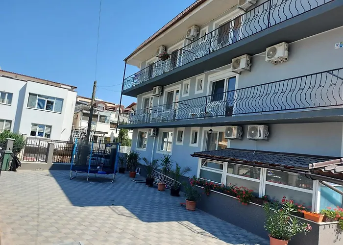 Rene Si Ilinca 3* エフォリエ・ノルド